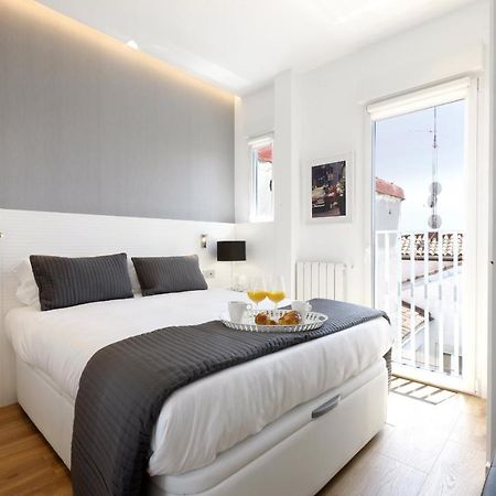 Latina Plaza Apartment Madrid Exterior photo